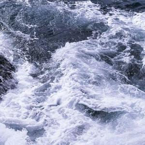 欧美亚洲精品综合久久
